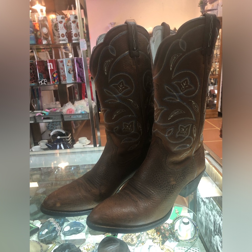 Ariat oiled western boots for women